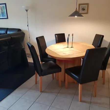 Ebenerdige In Apartment *