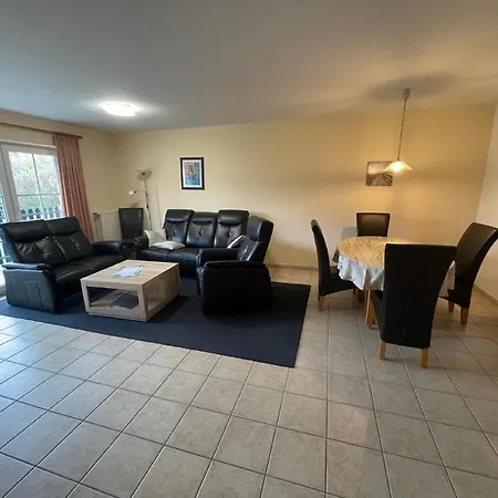 Ebenerdige In Apartment *